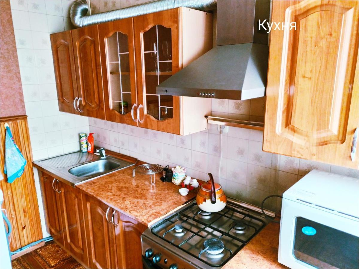 Apartment On Oktyabrskaya 105 バブルイスク エクステリア 写真